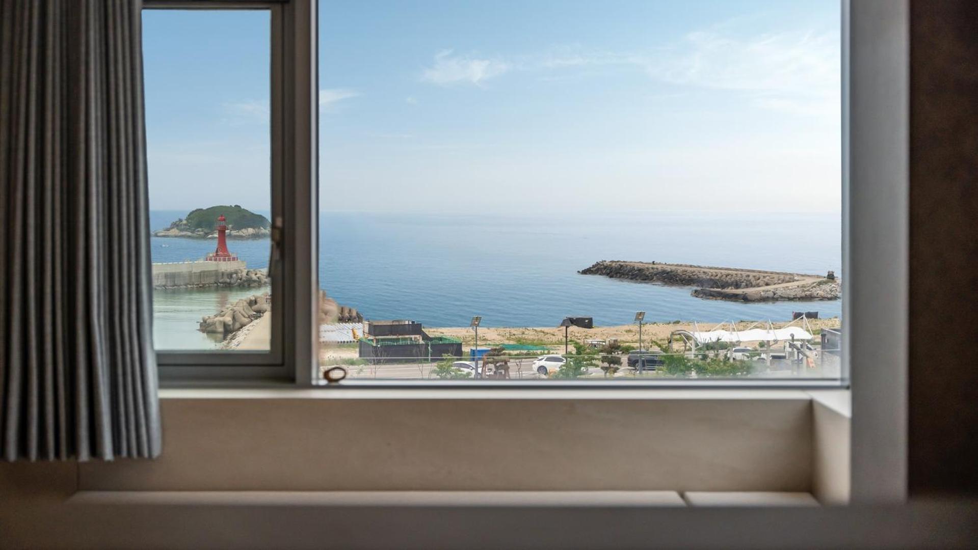 Goseong Gyeoulbada Ocean View Pension Εξωτερικό φωτογραφία